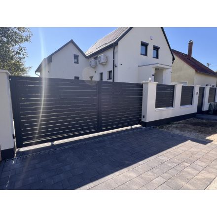 Alumínium Kerítésléc Antracit 600 cm