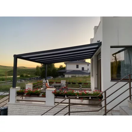 Pergola, polikarbonáttal 700x400 cm